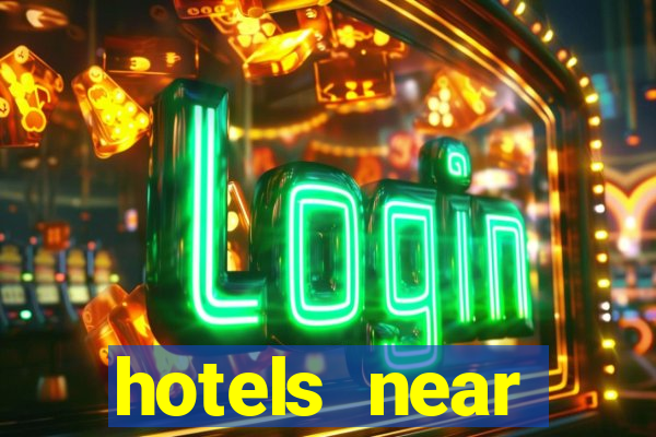 hotels near liverpool hospital